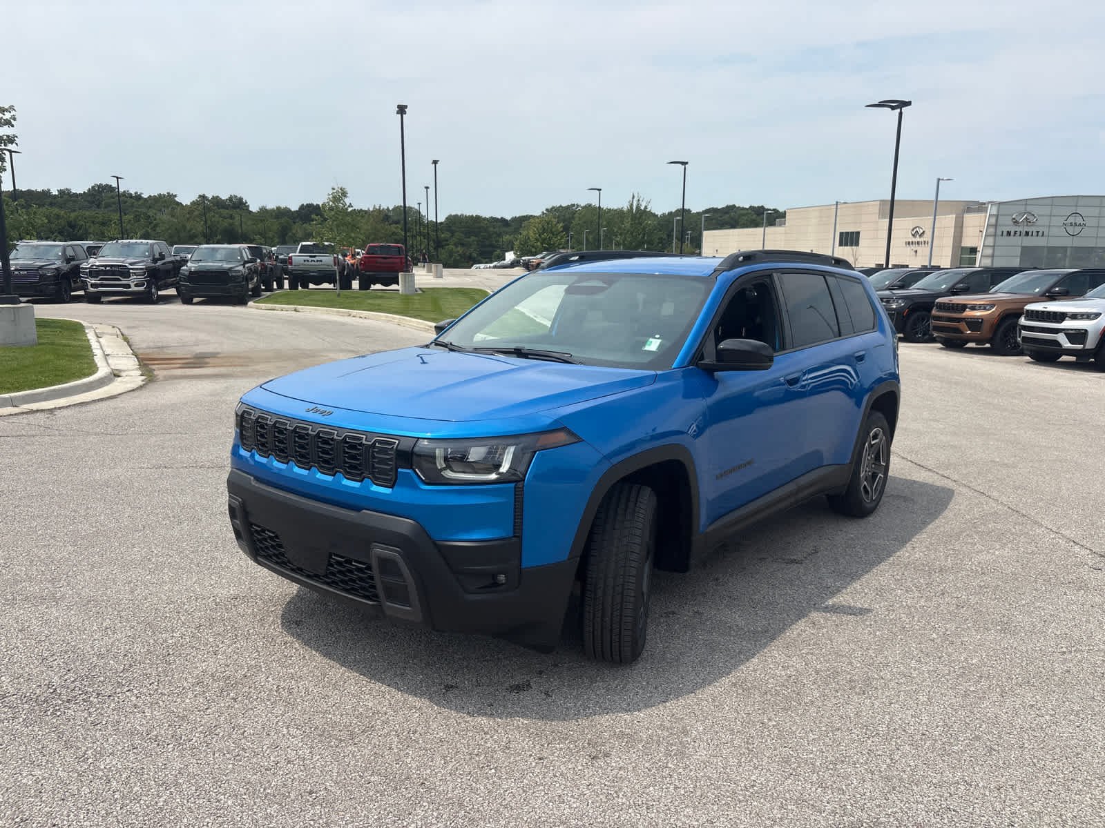 New 2026 Hydro Blue Pearlcoat Jeep Limited image 5