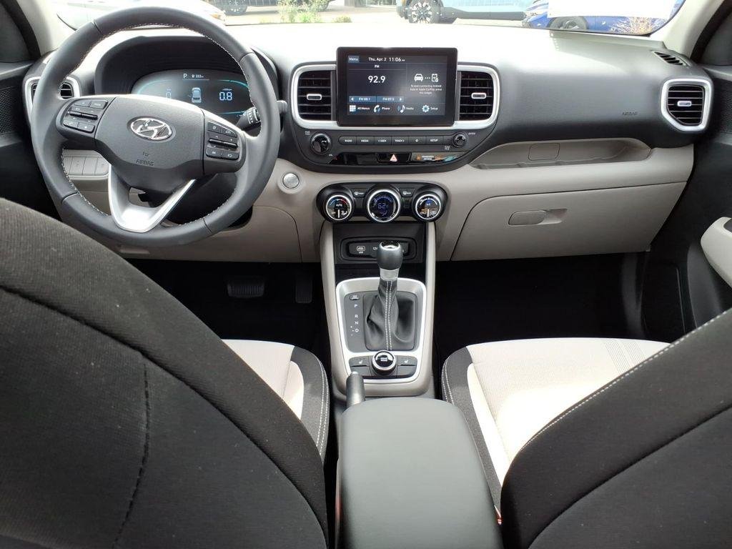 New 2026 Silver Hyundai SEL image 12