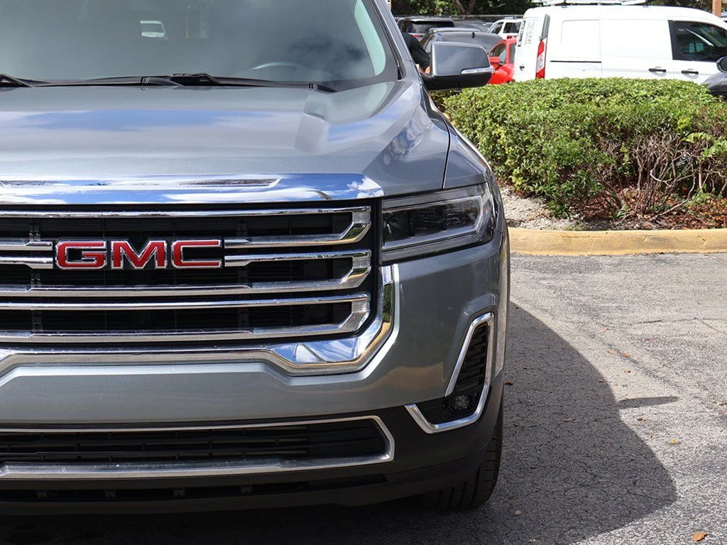Used 2023 Silver GMC SLT image 15