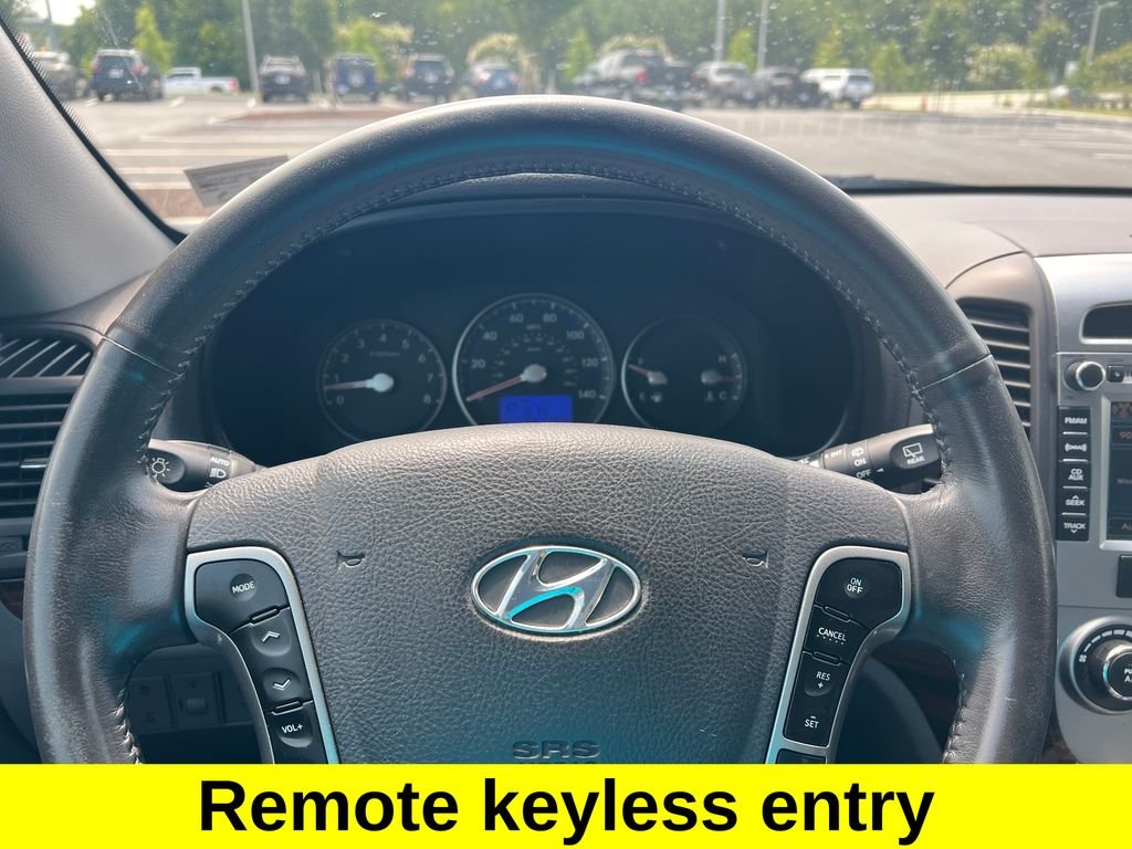 Used 2011 Frost White Hyundai SE image 16