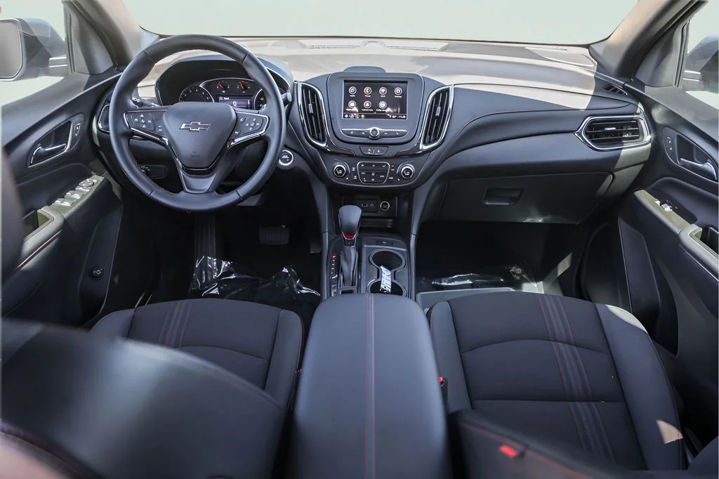 Used 2024 Gray Chevrolet RS image 28