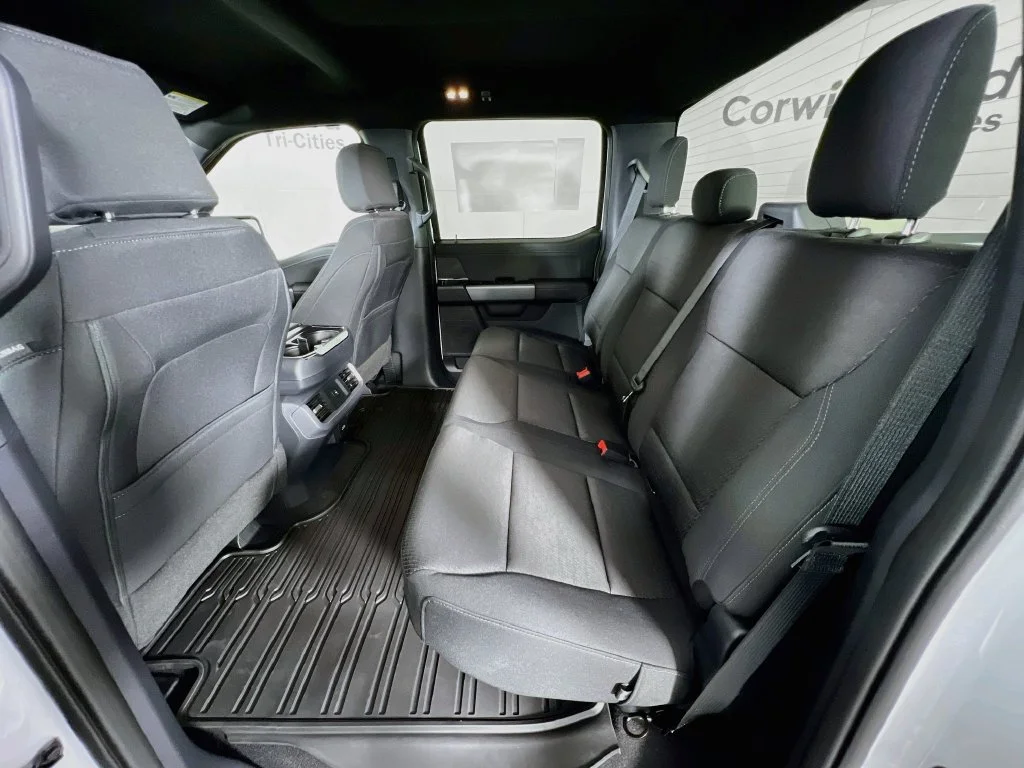 New 2026 Oxford White Ford XLT image 25
