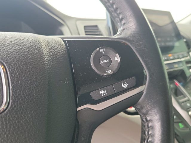 Used 2021 Obsidian Blue Pearl Honda Touring image 28