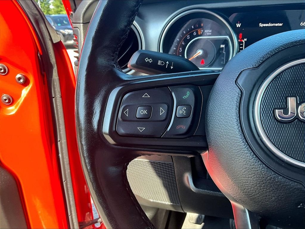 Used 2021 Red Jeep Sport S image 23