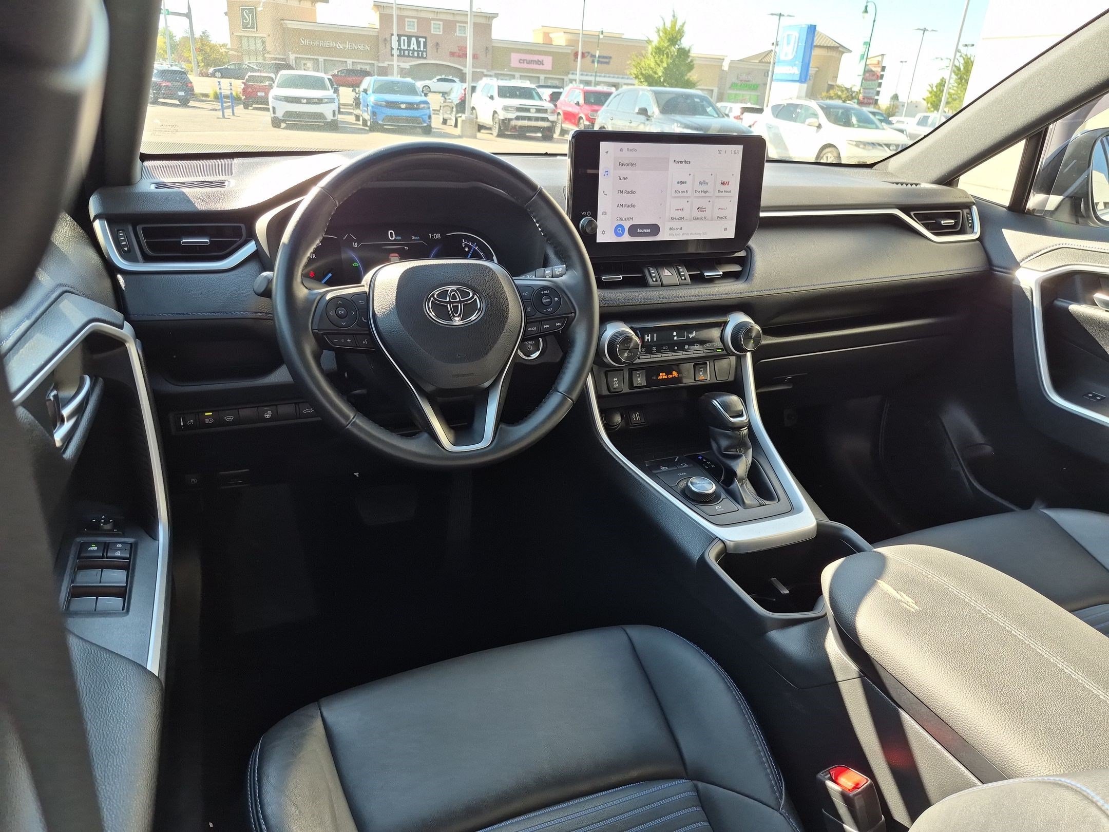 2023 Toyota RAV4 XSE - Photo 29