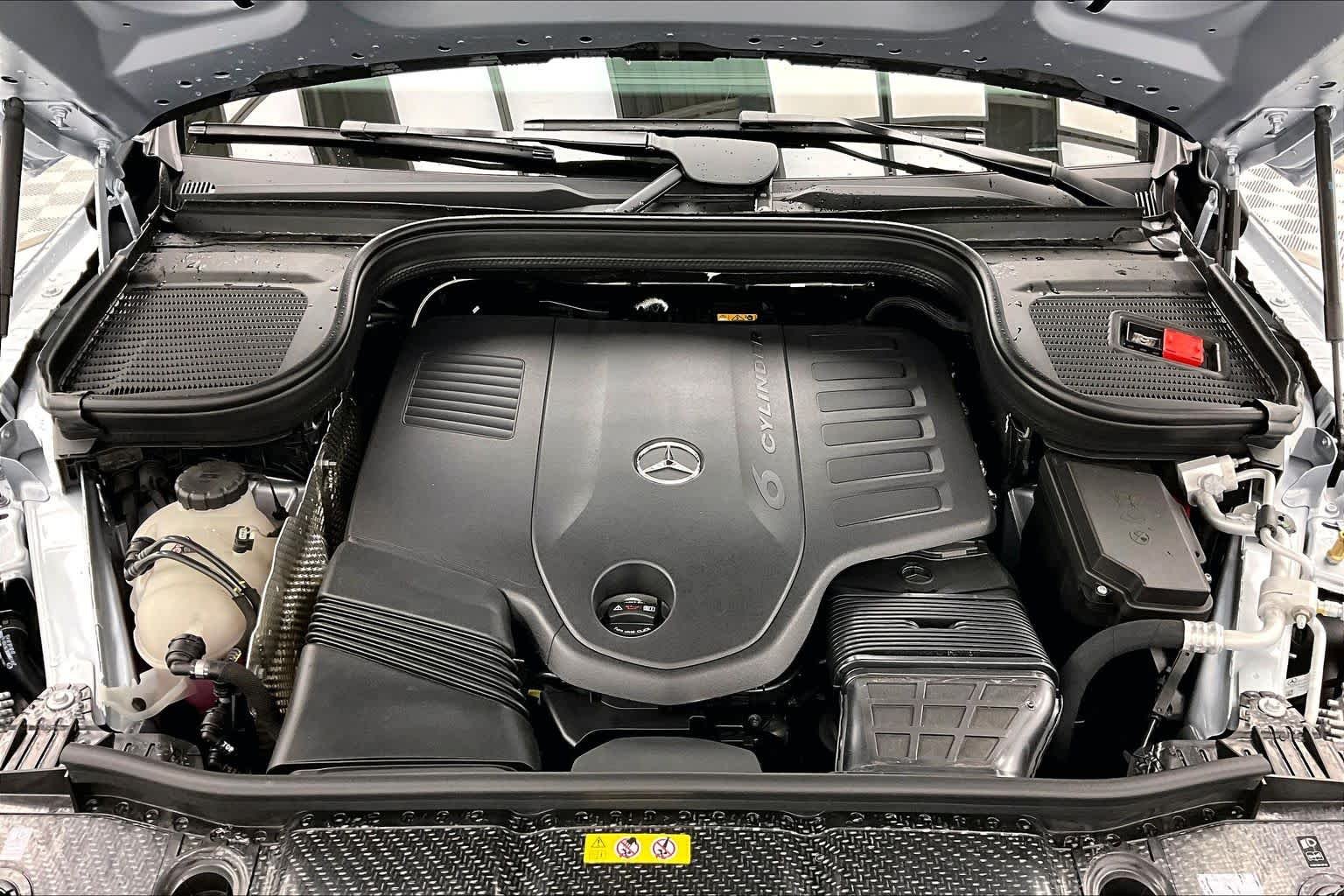 New 2026 Cirrus Silver Metallic Mercedes-Benz GLS 450 image 9