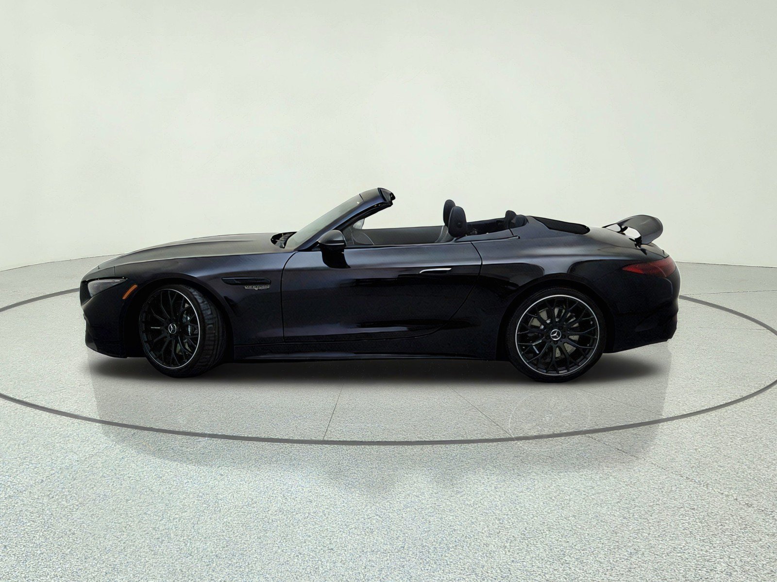 New 2027 Obsidian Black Metallic Mercedes-Benz AMG® SL 63 Roadster image 45