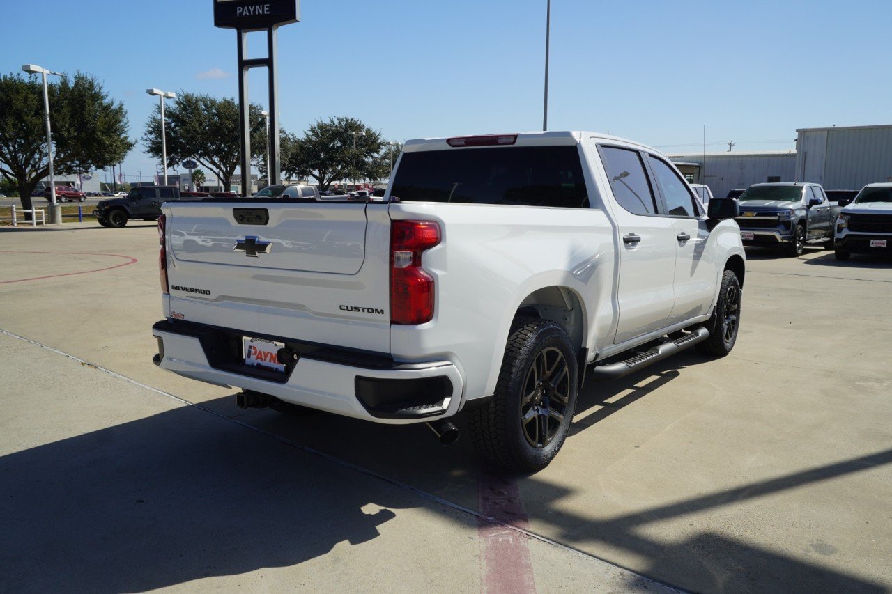 2026 Chevrolet Silverado 1500 Custom - Photo 7