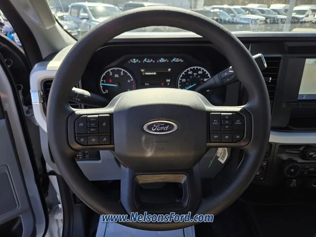2026 Ford F-350 Super Duty XL - Photo 13