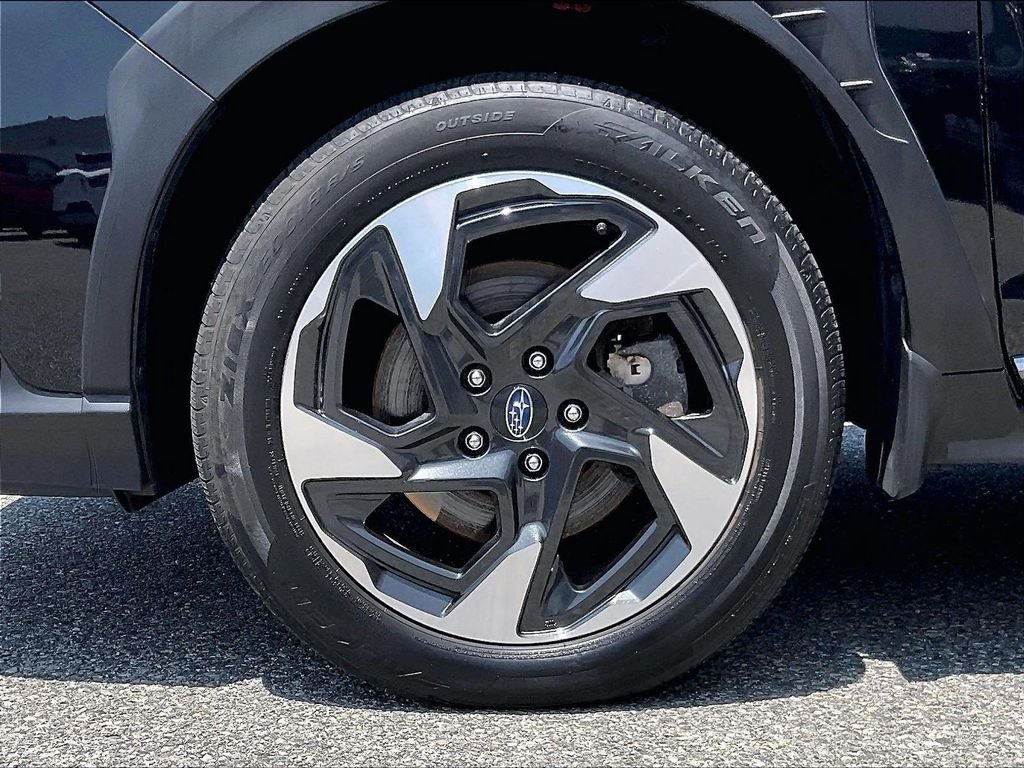 Used 2024 Crystal Black Silica Subaru Limited image 7
