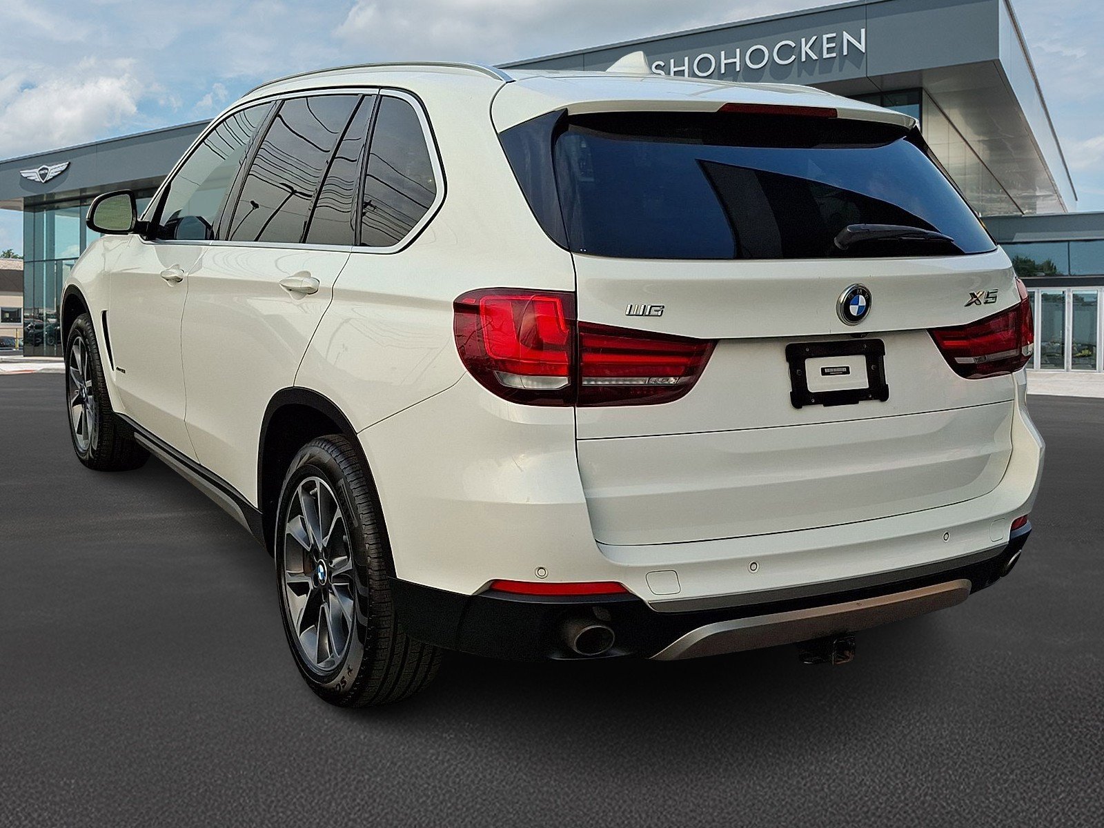 Used 2017 White BMW xDrive35i image 4