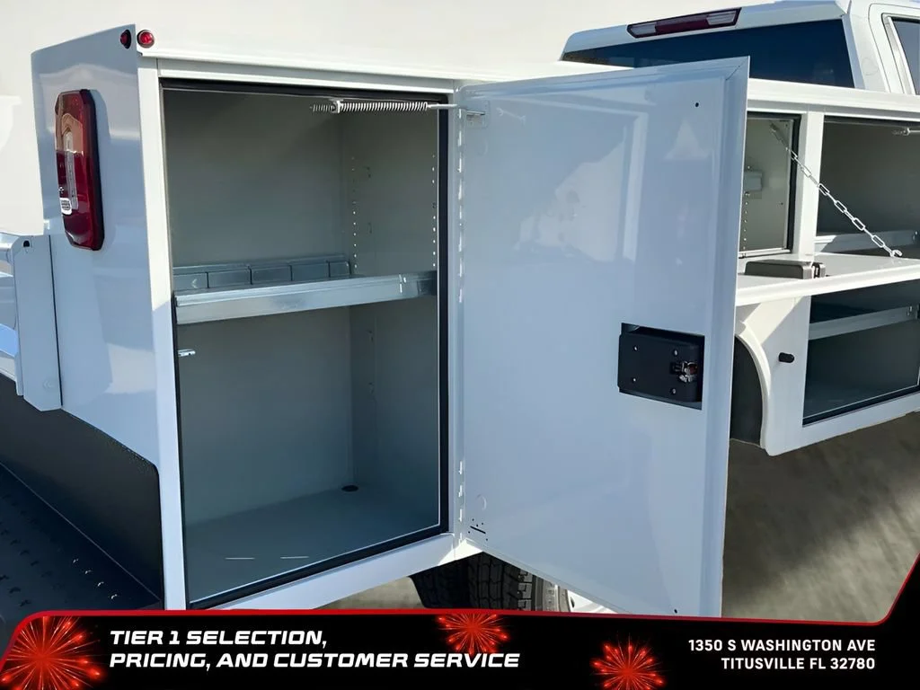 New 2026 Summit White GMC Pro image 39