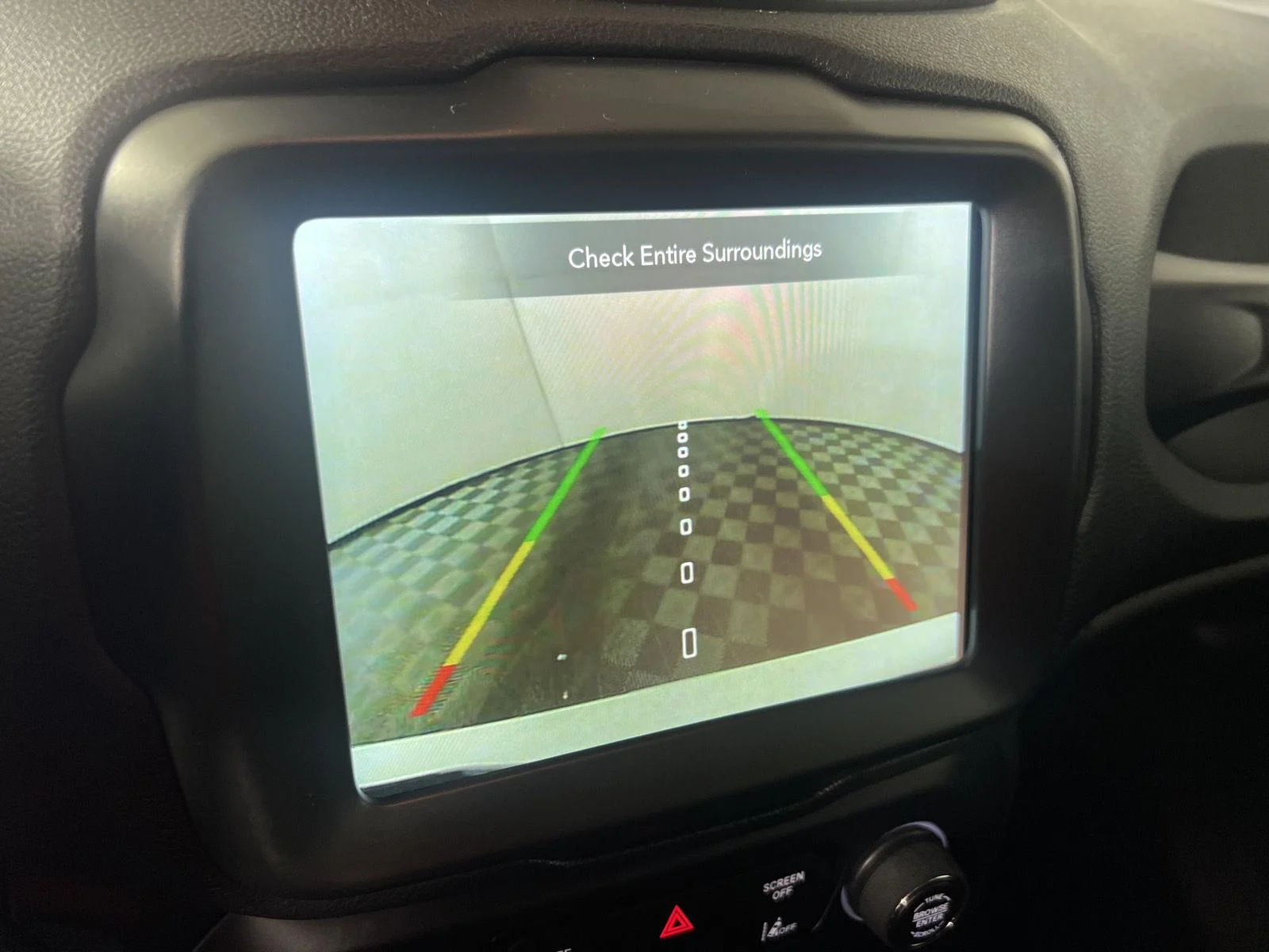 Used 2023  Jeep Upland image 29