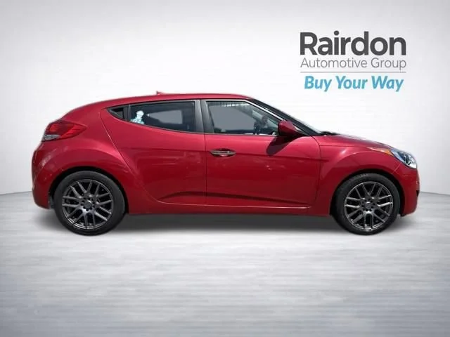 Used 2015 Boston Red Metallic Hyundai RE:FLEX image 8