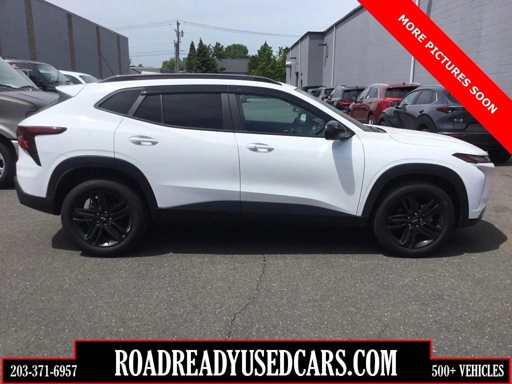2024 Chevrolet Trax Activ's photo