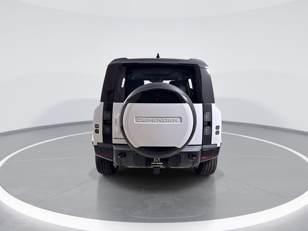 2026 Land Rover Defender X-Dynamic SE - Photo 7