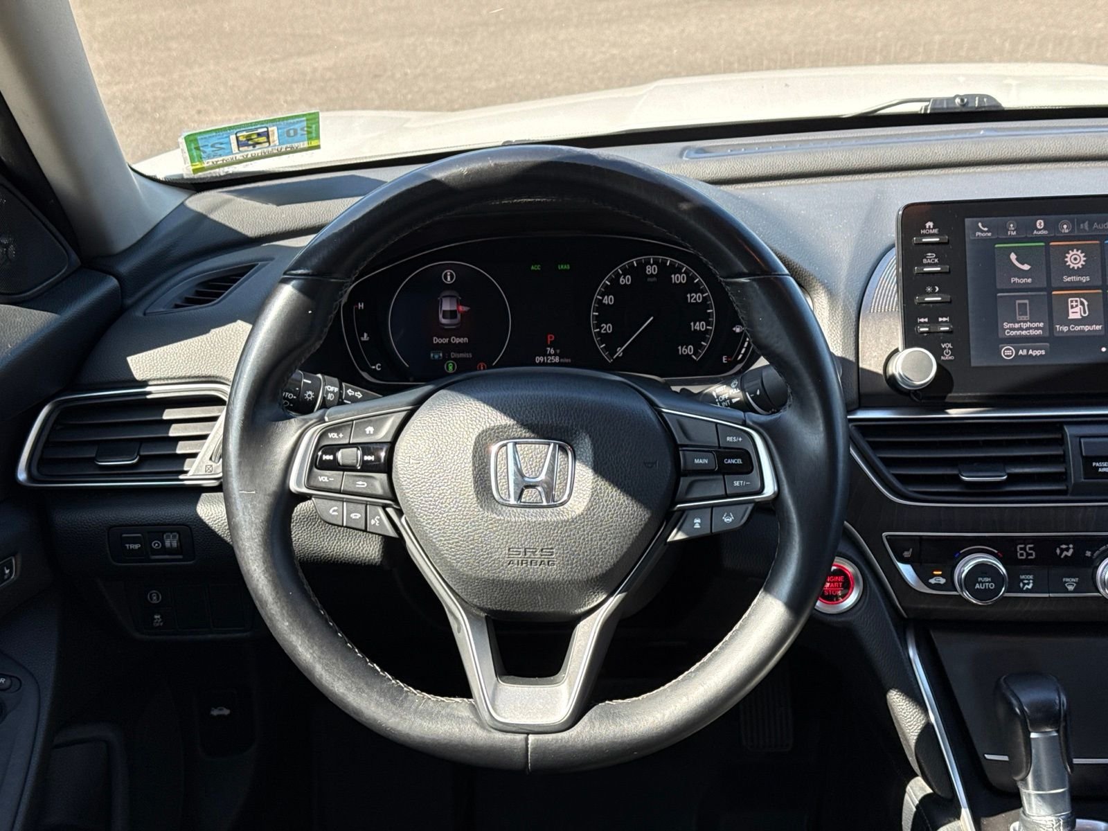 Used 2018 White Honda EX-L image 16