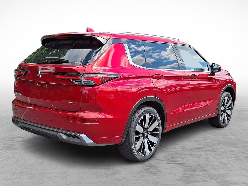 New 2026 Red Mitsubishi SEL image 4