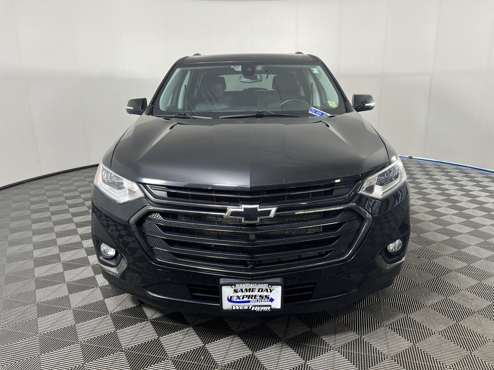 Used 2020 Mosaic Black Metallic Chevrolet Premier image 8