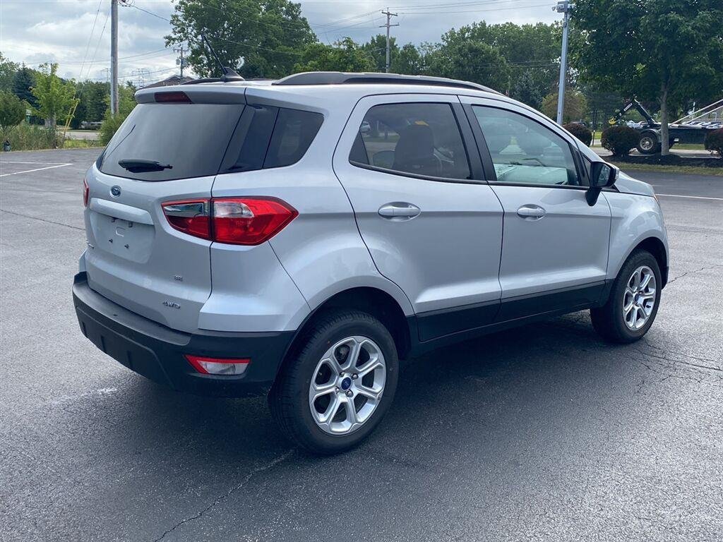 Used 2022 Moondust Silver Ford SE image 11