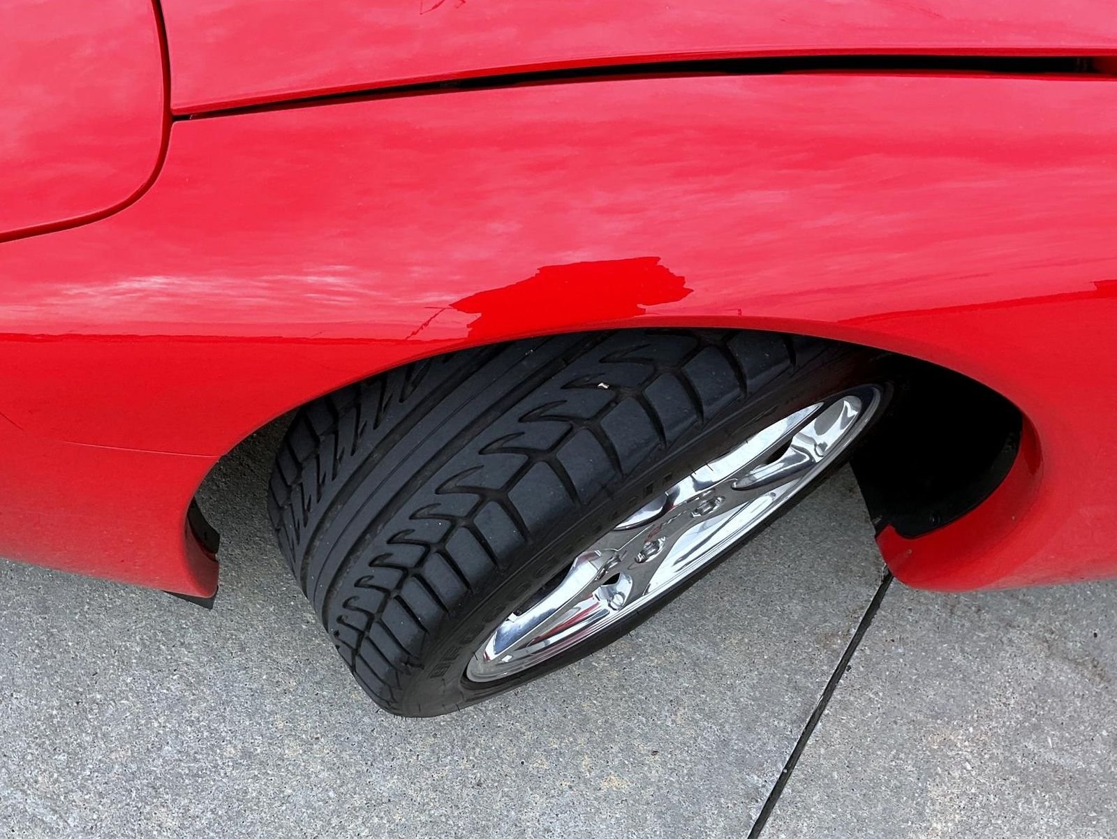 Used 2004 Red Chevrolet Base image 20