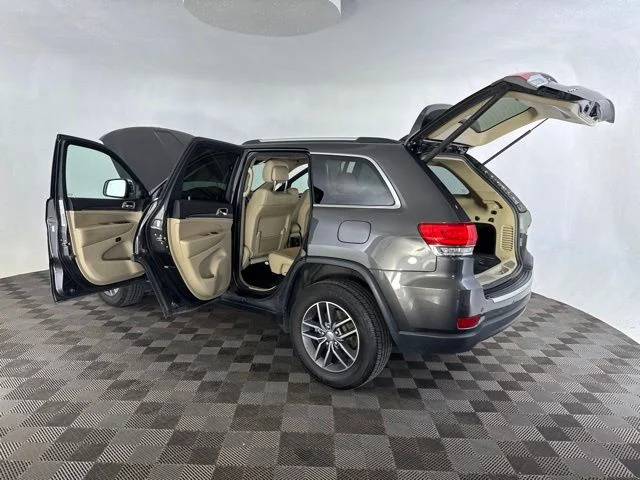 Used 2017 Gray Jeep Limited image 19