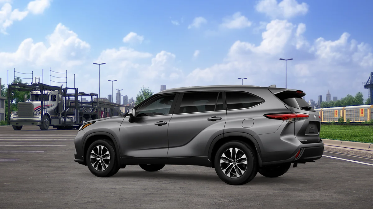 New 2026 Heavy Metal Toyota XLE image 5