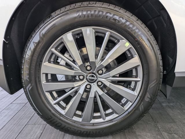 New 2026 Everest White Pearl TriCoat Nissan SL image 30