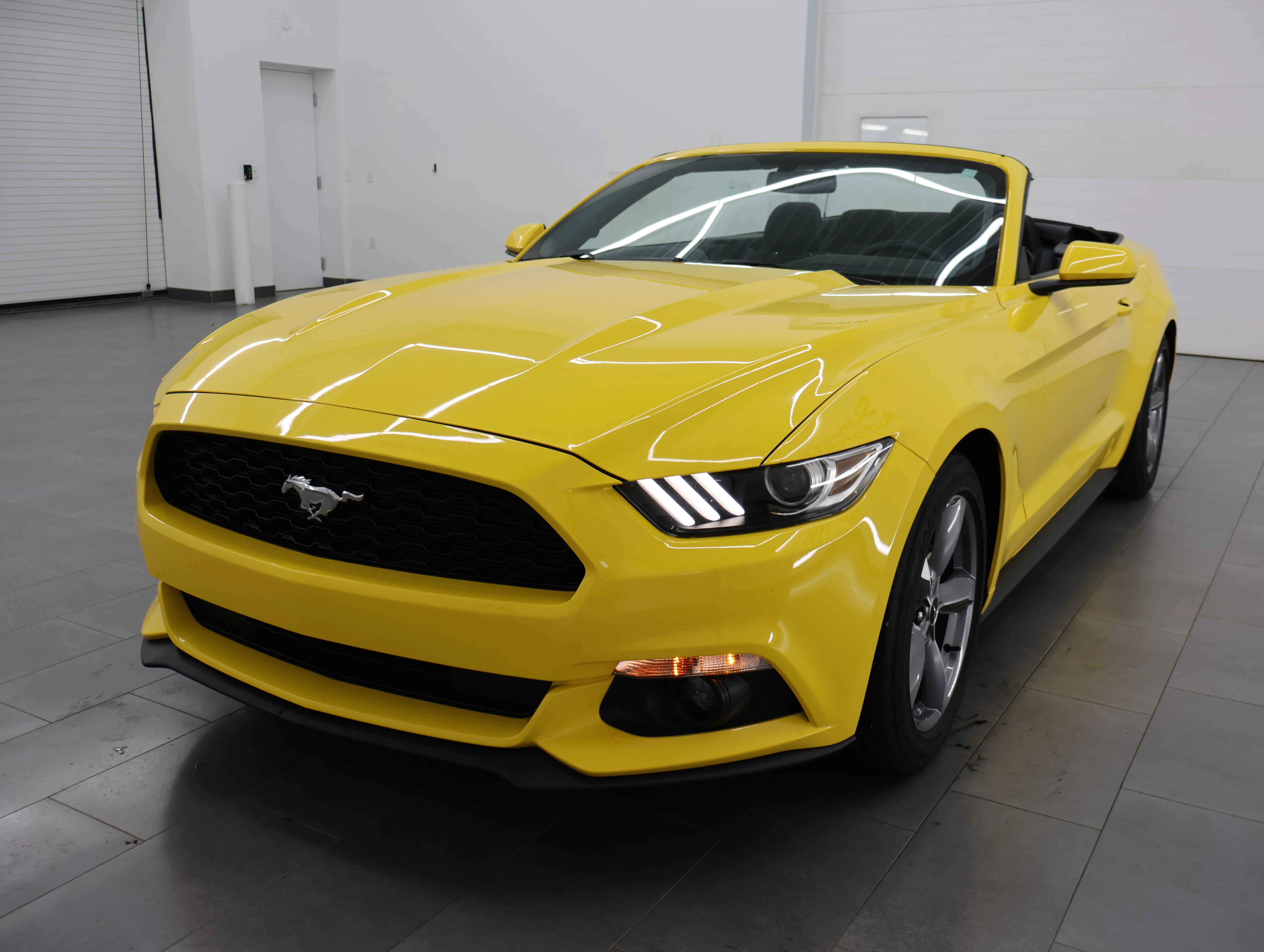 Used 2016 Triple Yellow Tri-Coat Ford V6 image 51