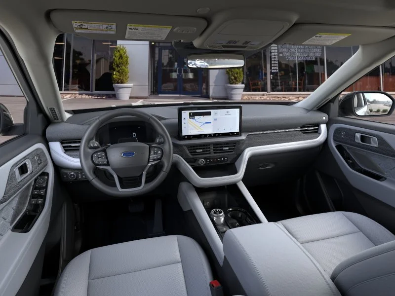 New 2026 Agate Black Metallic Ford Platinum™ image 9