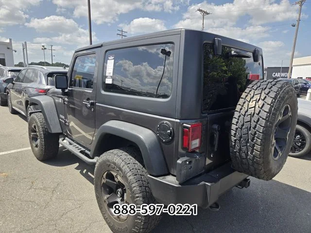 Used 2018 Gray Jeep Sport image 6