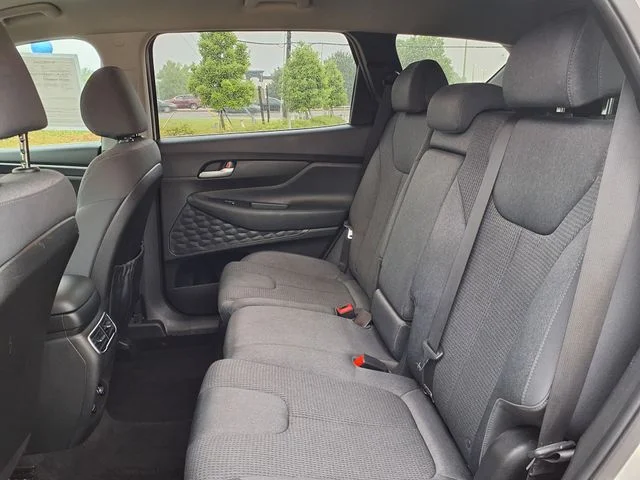 Used 2023 White Hyundai SEL image 18