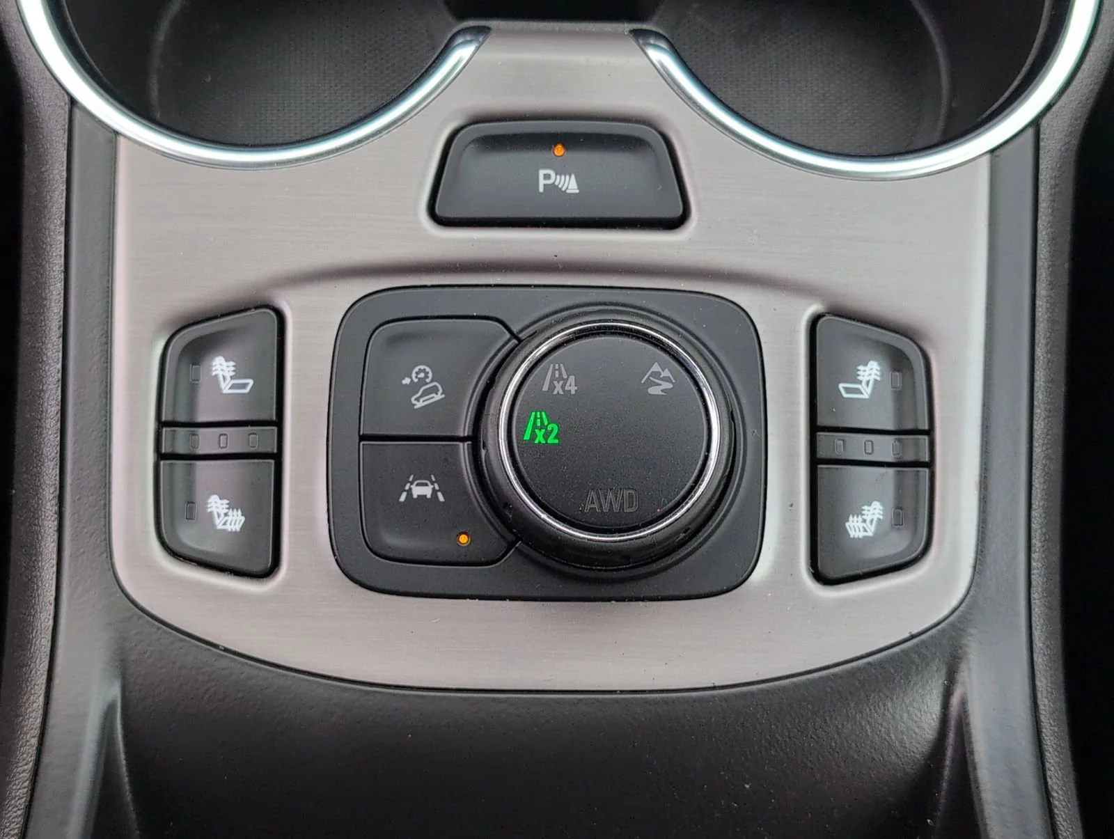 Used 2024 Summit White GMC AT4 image 21