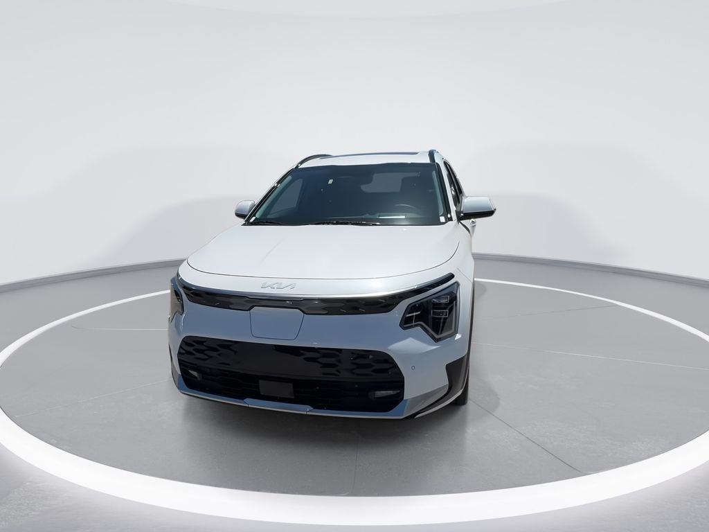 New 2026 White Kia Wave image 3