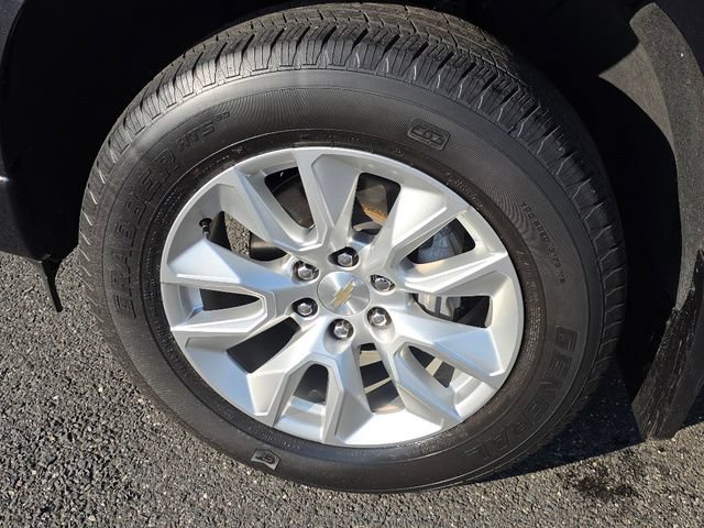 Used 2023 Dark Ash Metallic Chevrolet Custom image 33