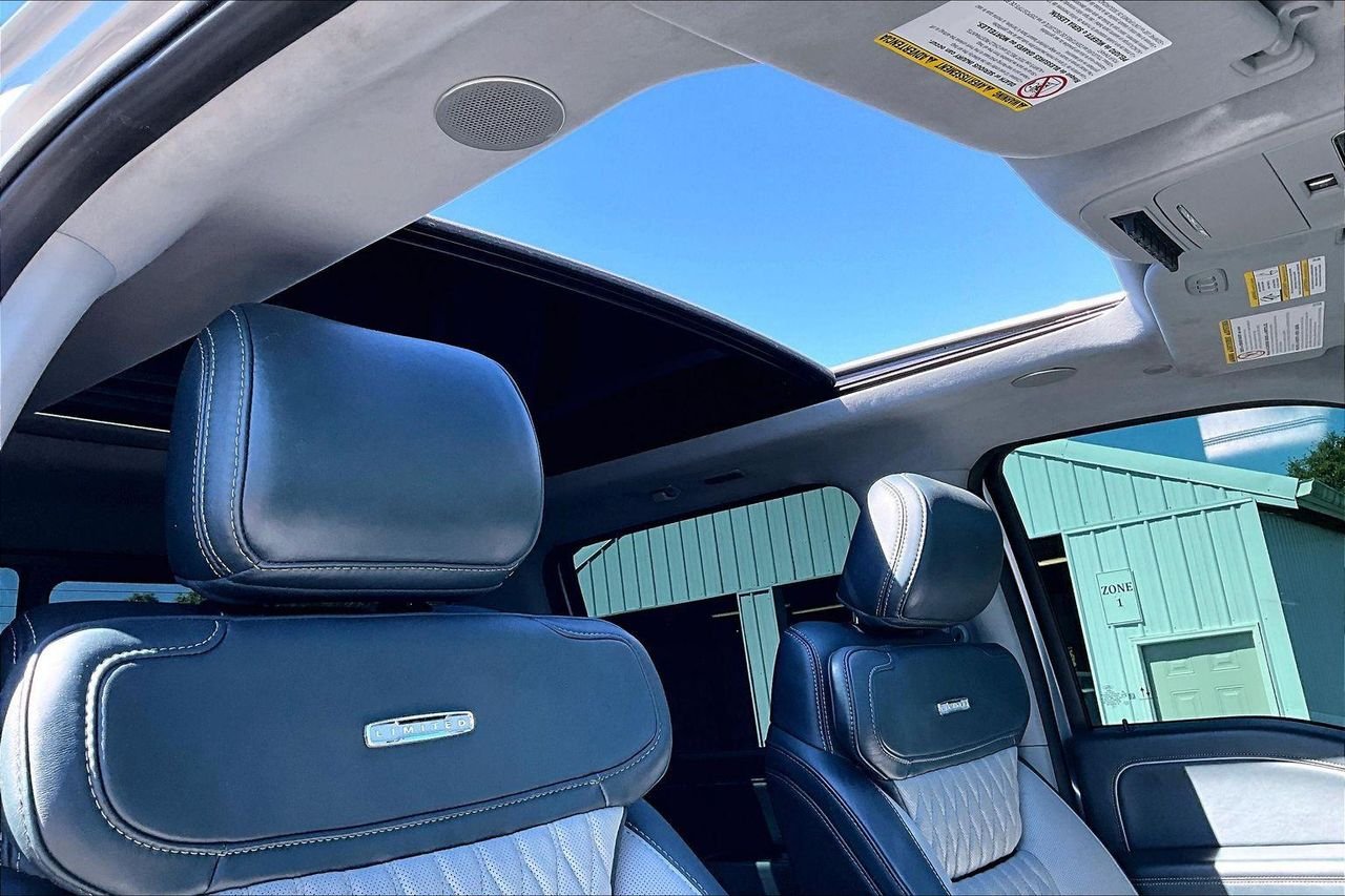 Used 2024 ICONIC SILVER Ford Limited image 30