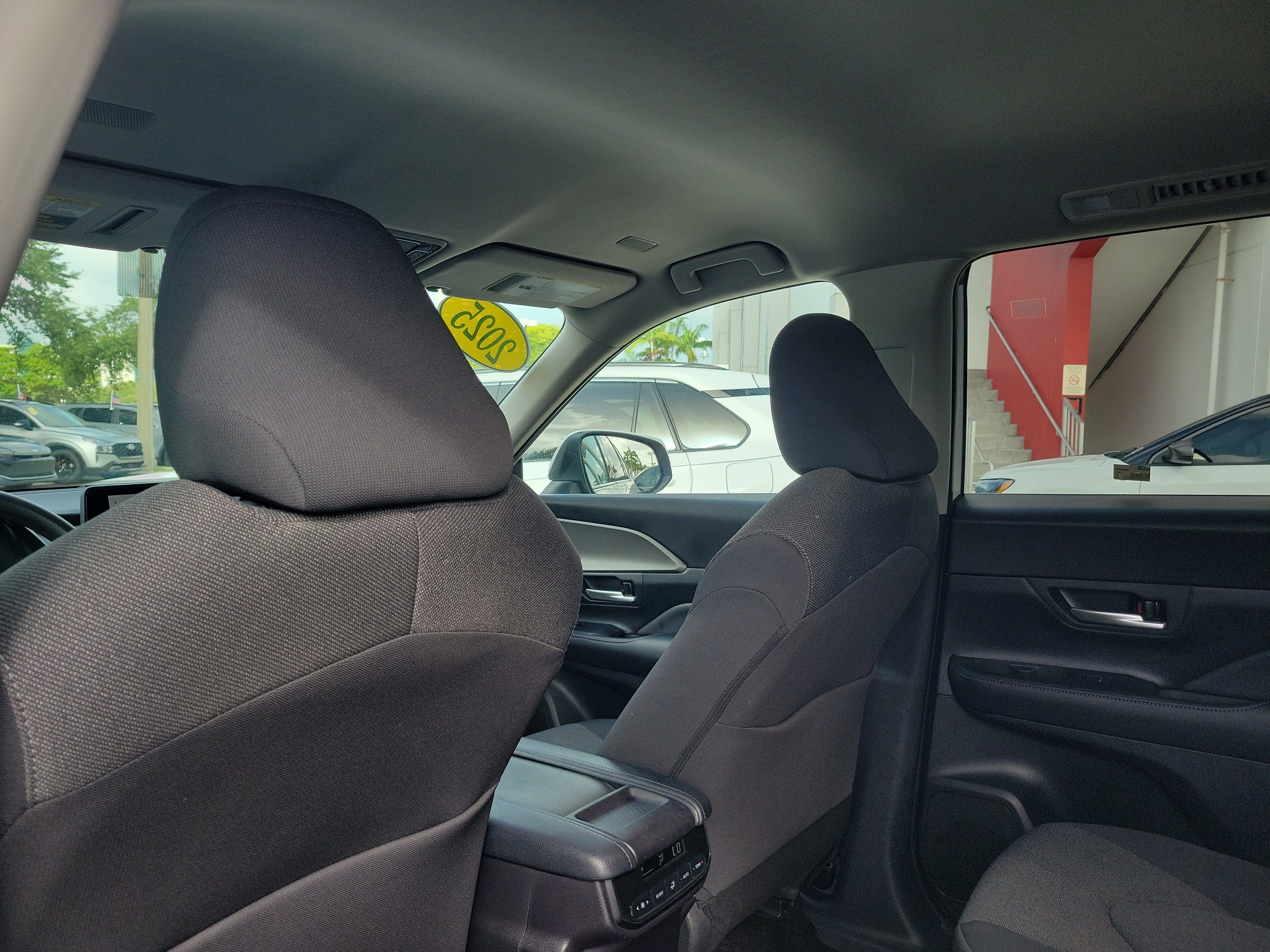 Used 2025 Pearl Toyota LE image 16