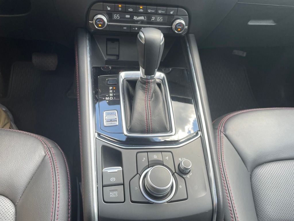 Used 2025 Rhodium White Metallic Mazda 2.5 S Carbon Edition image 25