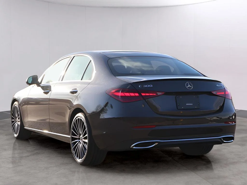 Certified Used 2026 Graphite Gray Metallic Mercedes-Benz C 300 image 7