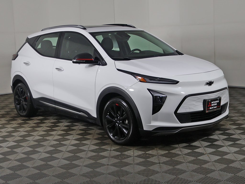 Used 2023 Chevrolet Bolt EUV Premier with VIN 1G1FZ6S07P4127968 for sale in Akron, OH