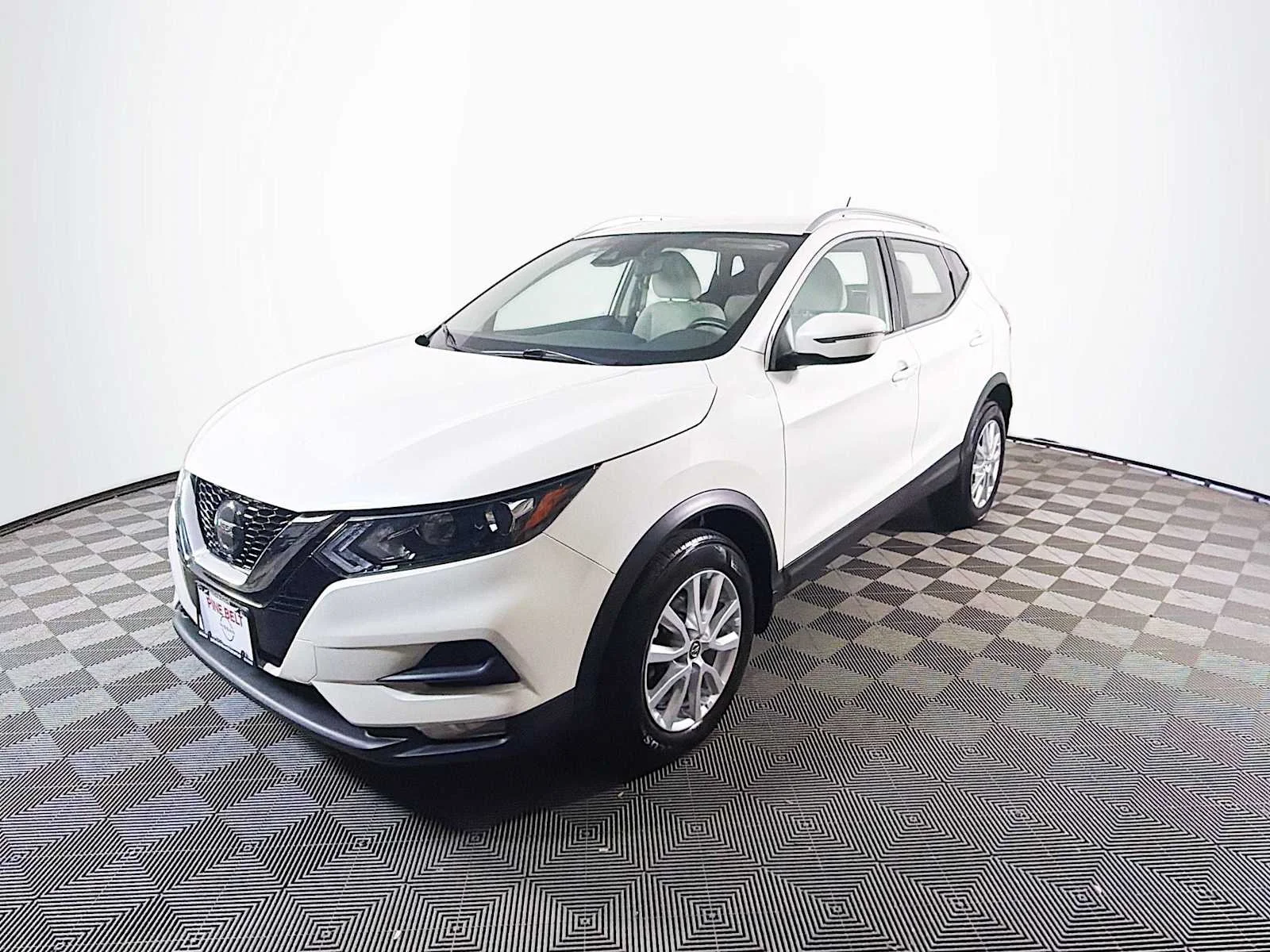 2020 Nissan Rogue Sport SV
