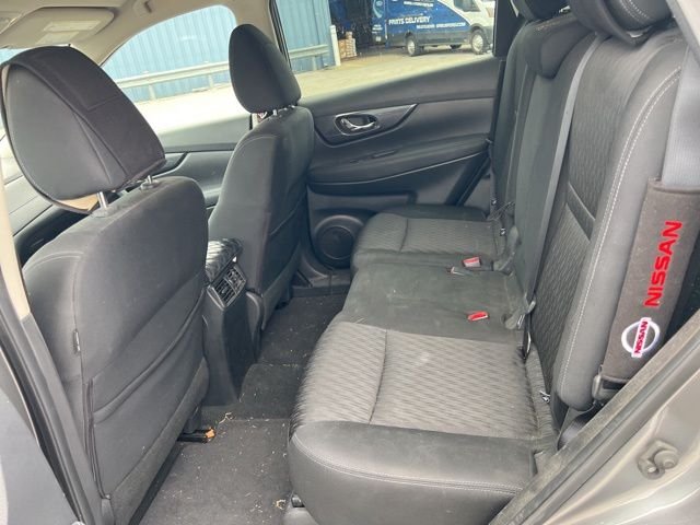 Certified Used 2020 Gun Metallic Nissan SV image 4