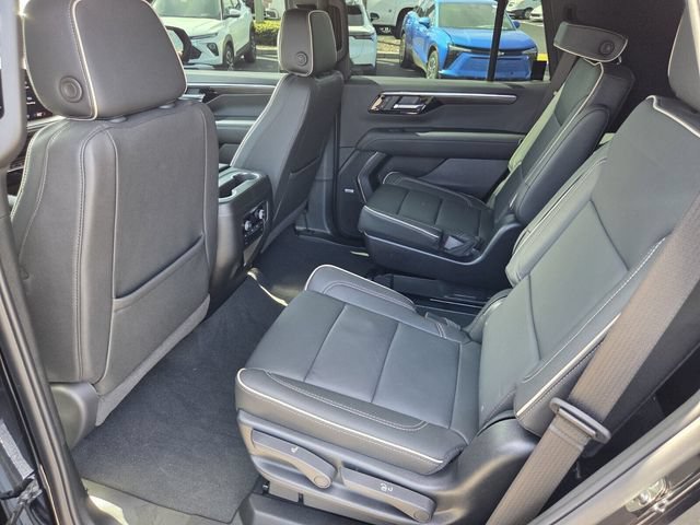 New 2027 Summit White Chevrolet LT image 11