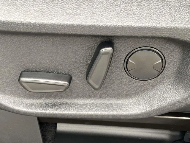 New 2026 Gray Ford XLT image 12