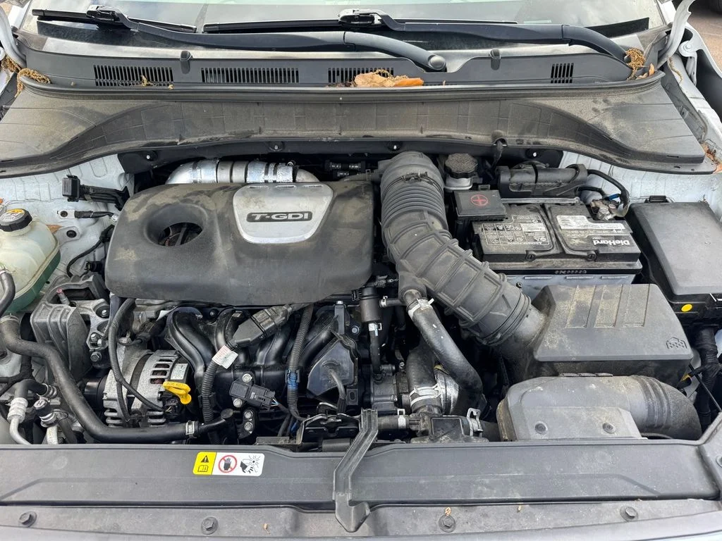 Used 2018 White Hyundai Limited image 13