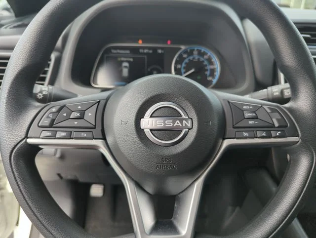 Used 2023 White Nissan S image 42