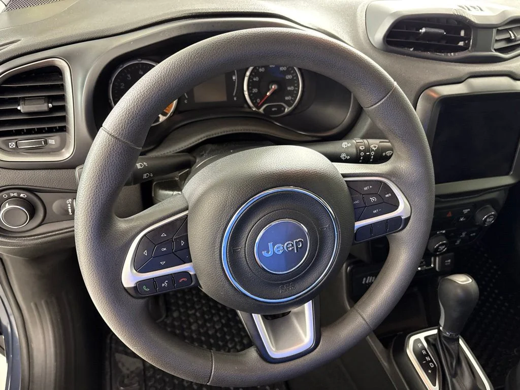 Used 2023 Blue Jeep Latitude image 24