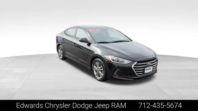 2017 Hyundai Elantra 1.8 Value Edition A/T's photo
