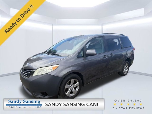 2011 Toyota Sienna LE