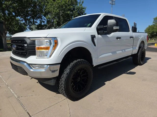 Used 2022 White Ford XL image 4
